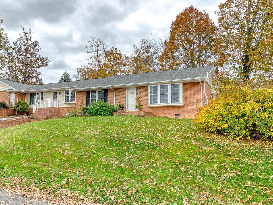 1st image of 45 Justin Ln