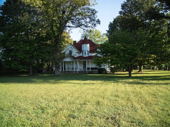 3200 Williamsport Pike, Williamsport, TN 38487