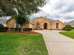 563 Oakmont Dr, Orange Park, FL 32073