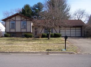 242 Williamsburg Ln, Lancaster, OH