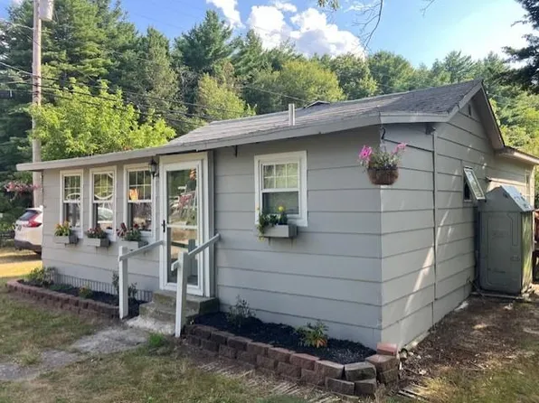 2 Roberge Way, Glocester, RI 02814