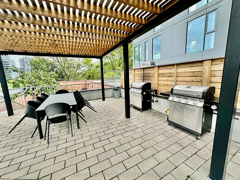 57 Brock Ave #704 — Photo 42