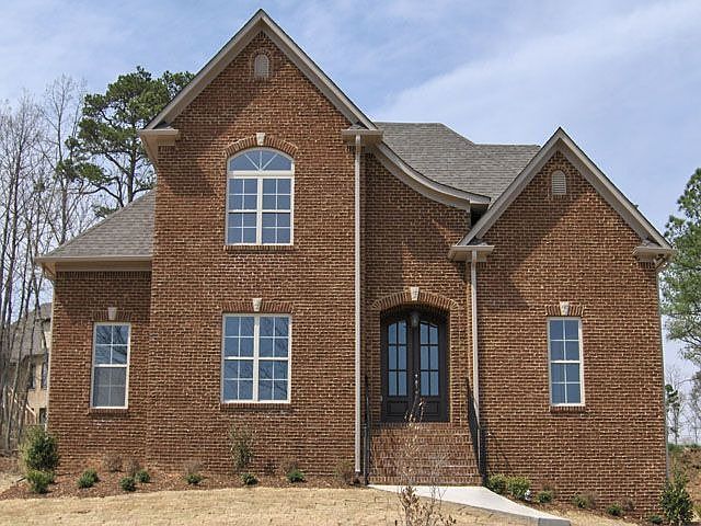 Beautiful Custom Built Home in Carrington Lakes