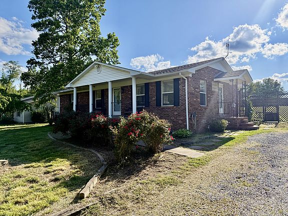 2nd image of 497 Belew Dr