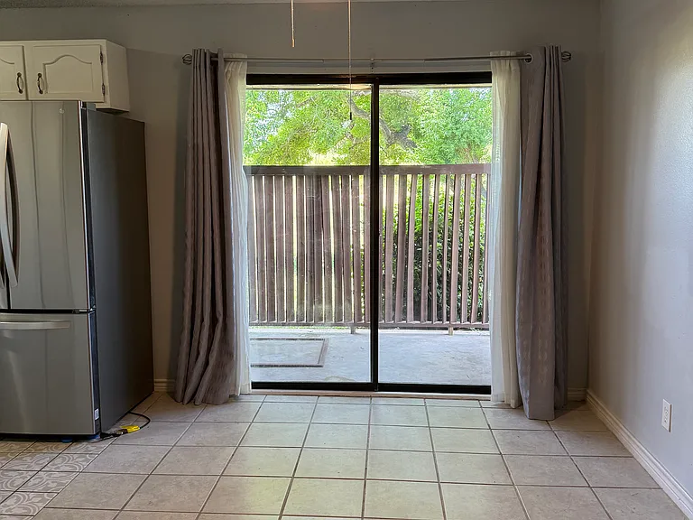 305 Calle Amistosa #P401 — Photo 2