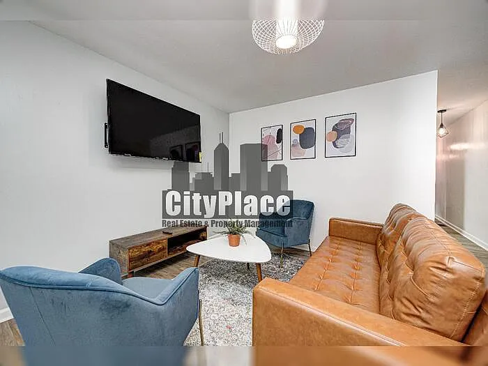 959 Lexington Ave — Photo 30