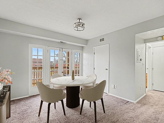3rd image of 564 Glenwood Ave APT 24