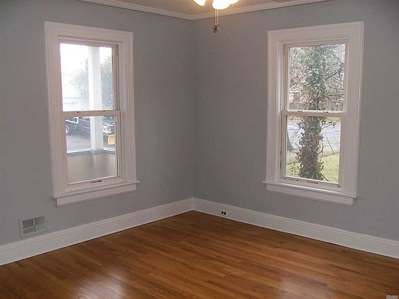 5th image of 205 Morgan Pl