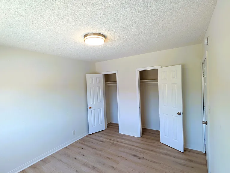 7226 Troost Ave #5 — Photo 14