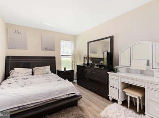 5814 Royal Ridge Dr UNIT A, Springfield, VA 22152