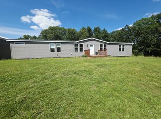 25484 Sky Dr, Warrenton, MO 63383