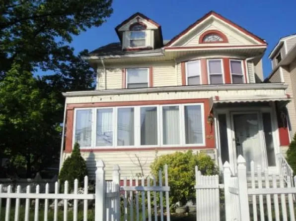 60 Grove St #62, Elizabeth, NJ 07202