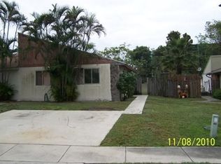 4645 NW 3rd Dr, Delray Beach, FL 33445
