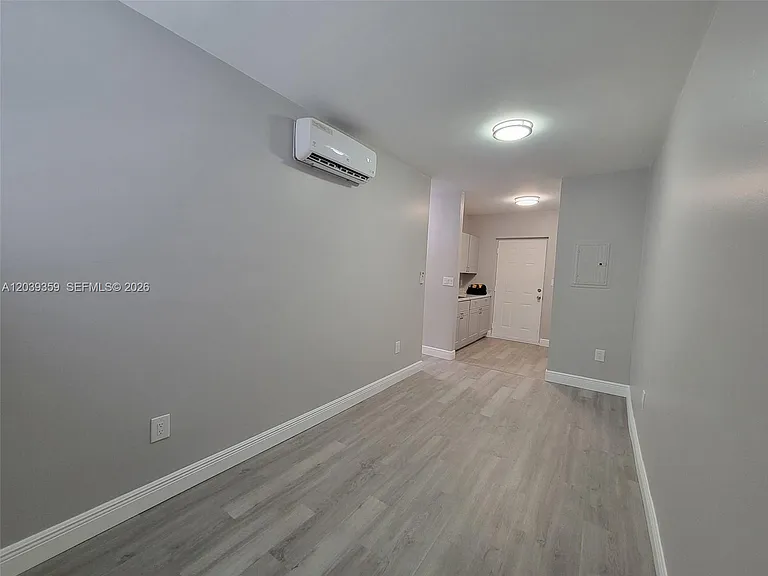 1740 NW 1st Pl #5 — Photo 12