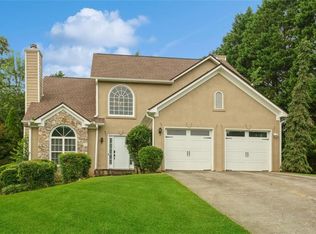 1251 Green Oak Cir, Lawrenceville, GA 30043