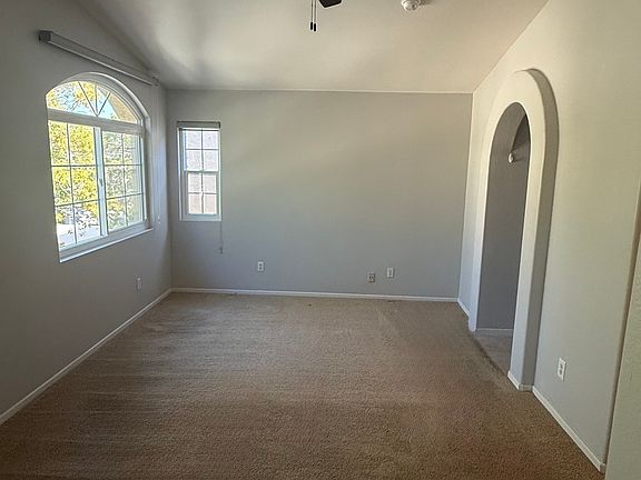 4th image of 9380 Galvin Ave