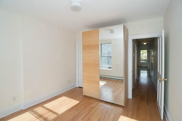 Rented by Brooklyn Bridge | media 14