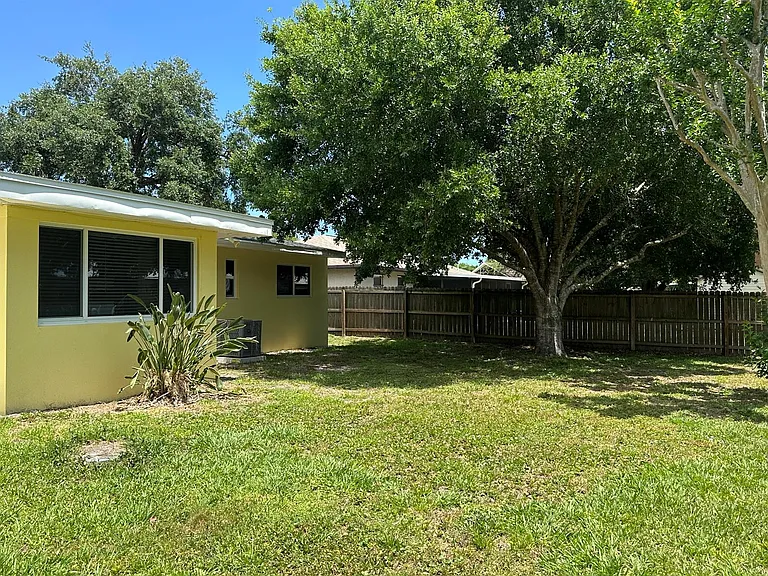 2745 Atlantic Blvd — Photo 5