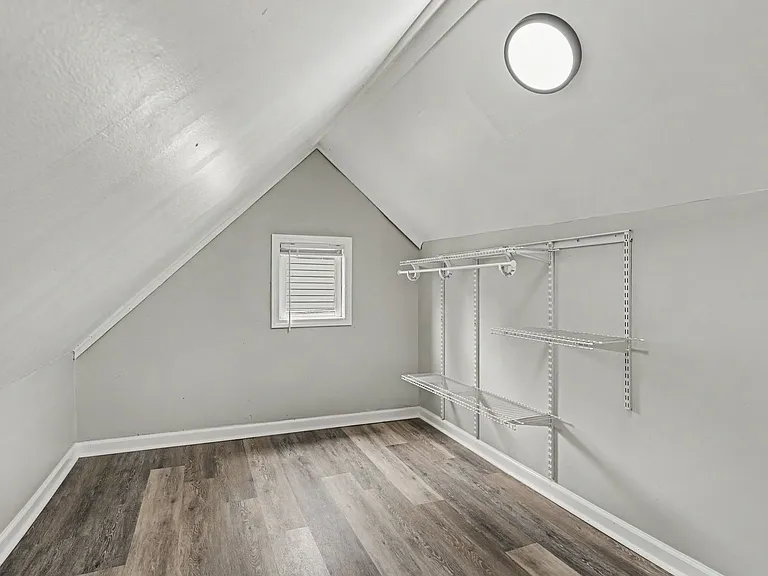 1780 Academy Pl — Photo 19