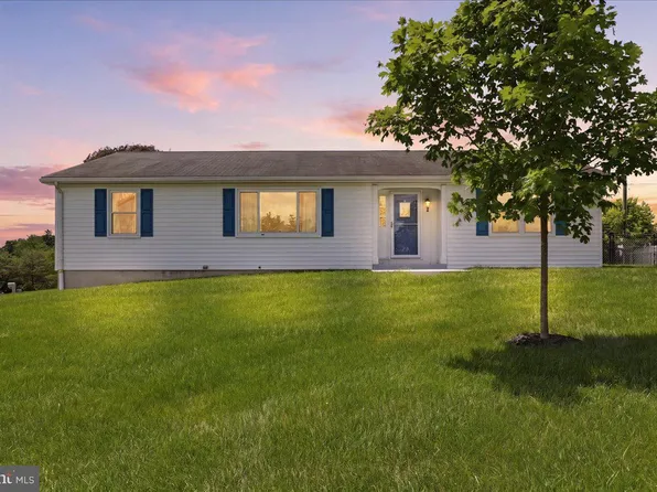 15 Sylvia Ct, Martinsburg, WV 25404