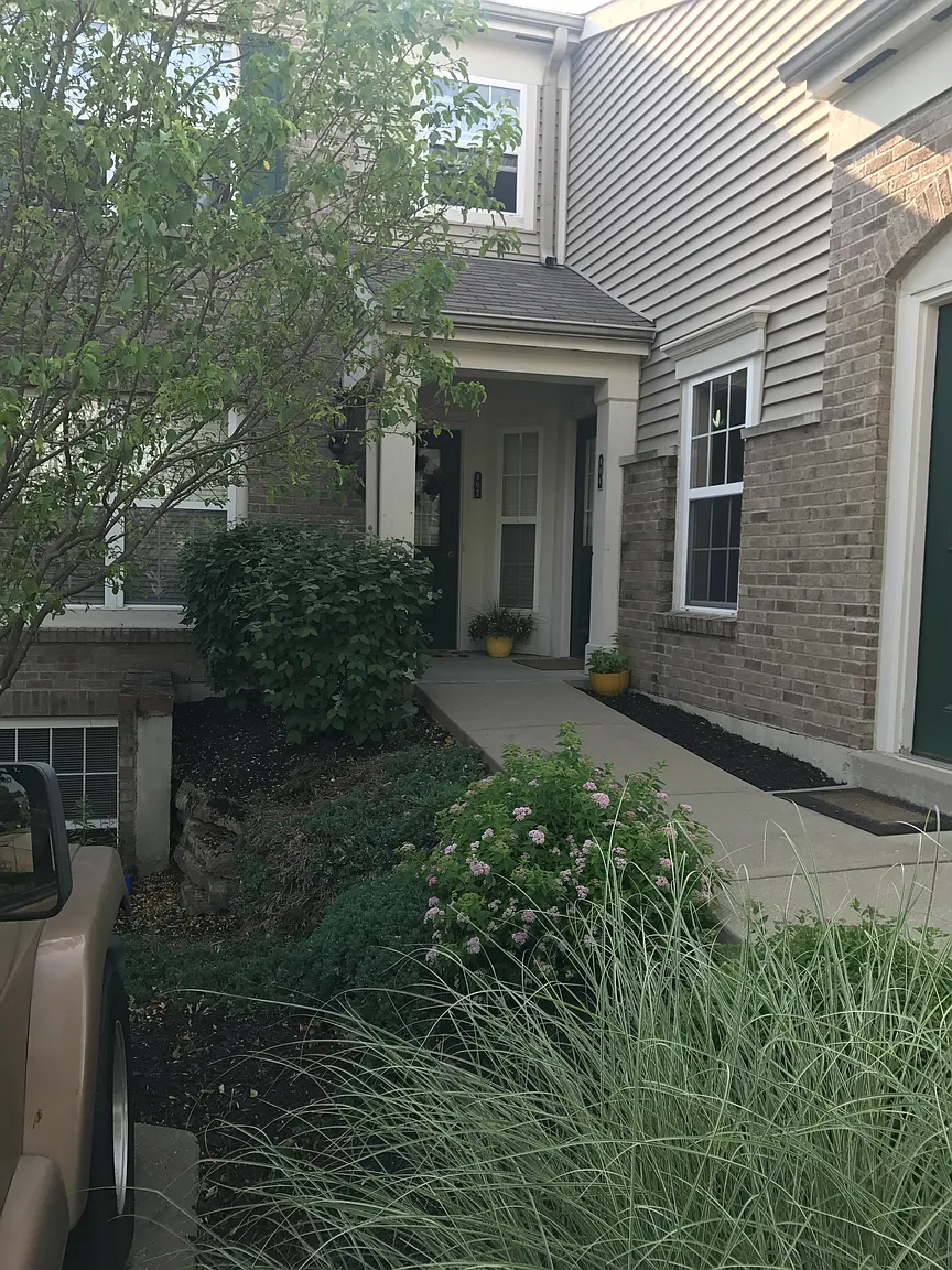 804 Flint Rdg photo 1