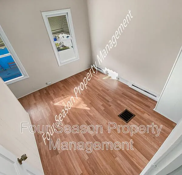 244 Winter St — Photo 2