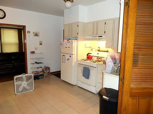 Rented by Vass Stevens Group | media 18