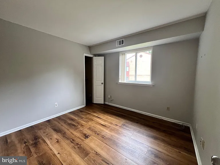 76 Le Forge Ct #76 — Photo 5
