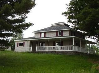 6014 S Stiles Rd, Pentwater, MI 49449