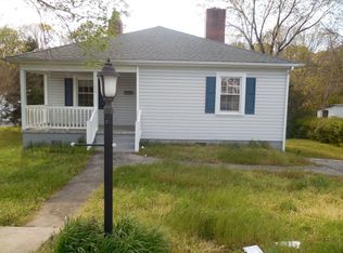 319 Edgar St, Roxboro, NC 27573