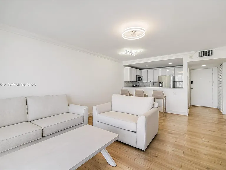 401 Ocean Dr #602 — Photo 4