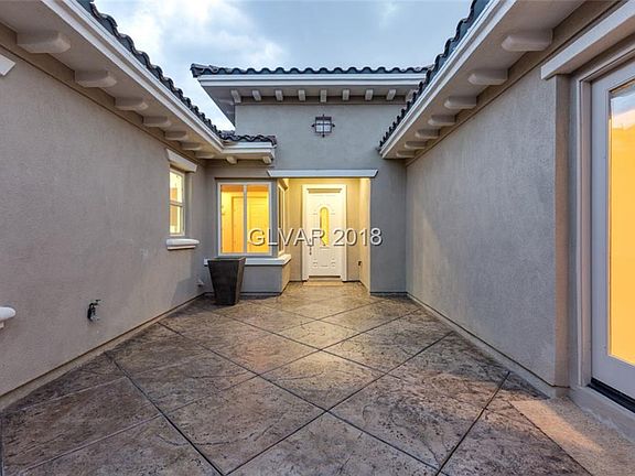 4th image of 2092 Country Cove Ct #0