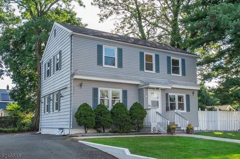 1st image of 28 Quinby Pl