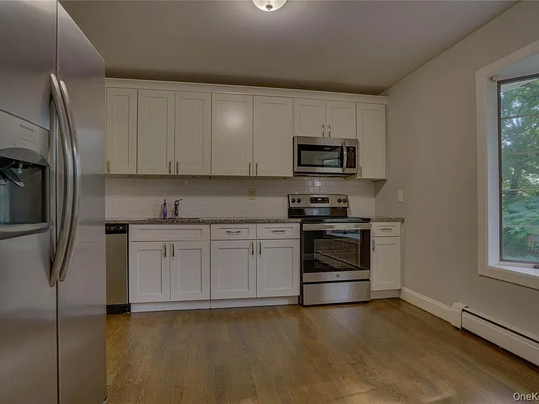 30 Clematis St — Photo 5
