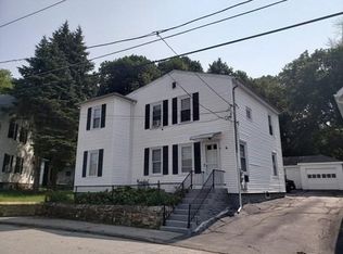 14 Goddard St, Webster, MA 01570