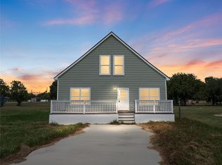 1014 Humphrey Ave, Palacios, TX 77465