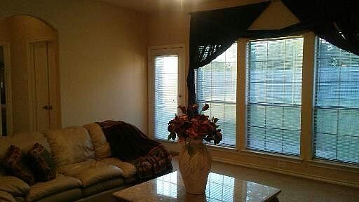 2nd image of 808 Brandon Dr