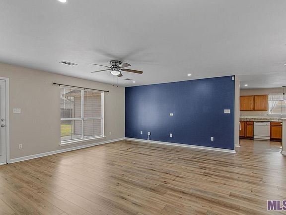4th image of 26322 Millstone Dr