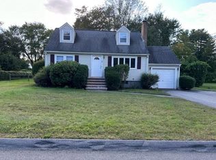 15 Garrity Rd, Burlington, MA 01803