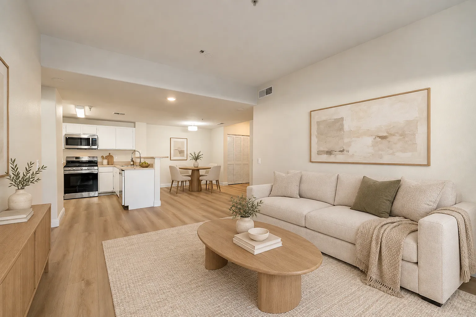 2 bed, 1101 sqft, $2,350 — Photo 1