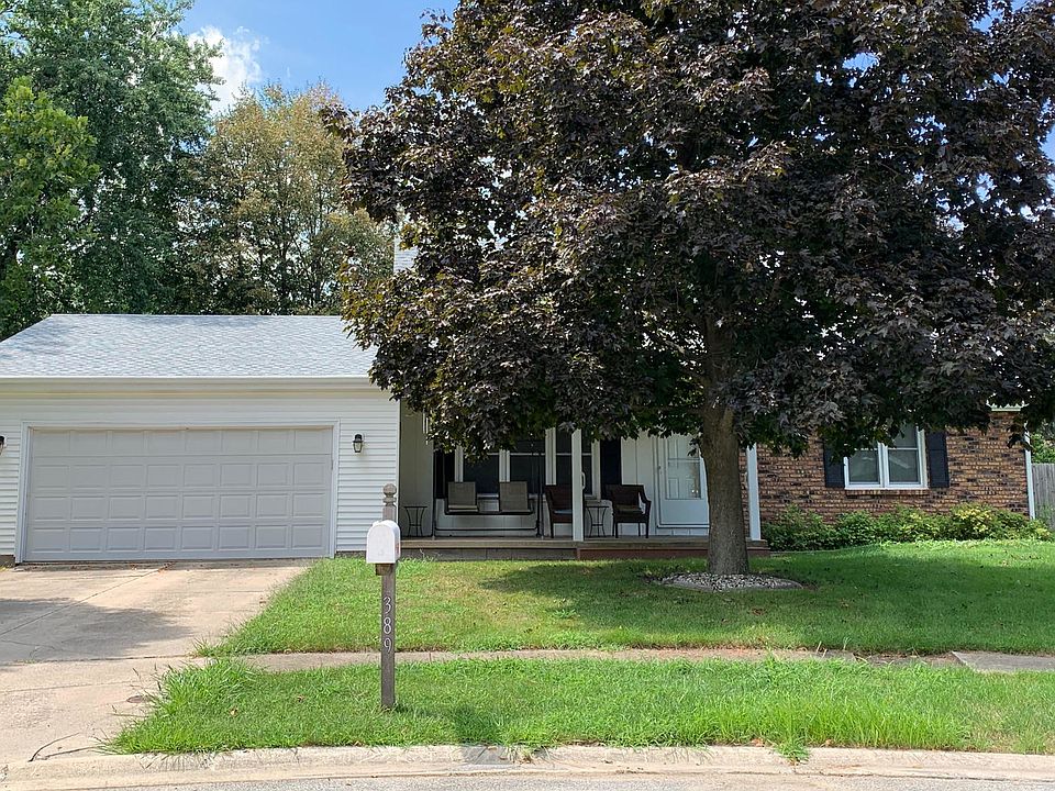 1st image of 389 W John Casey Ct