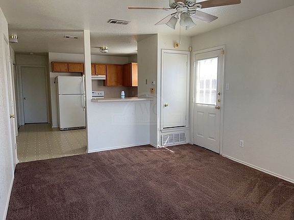 4th image of 3807 Woodrow Dr APT D