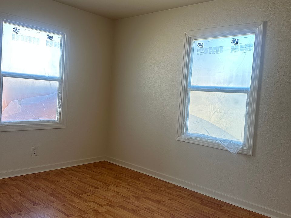 1st image of 2515 N Center St