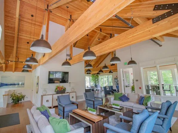 24 Willey Creek Road #103, Exeter, NH 03833