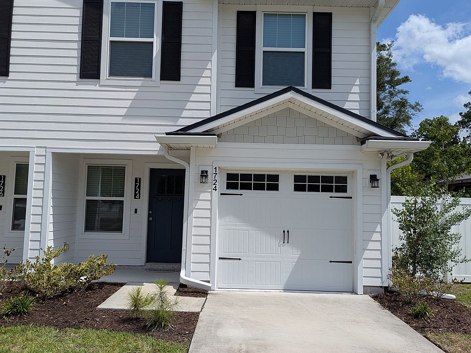 1st image of 1724 Cocoanut Rd