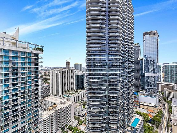 2nd image of 1080 Brickell Ave Unit 3909