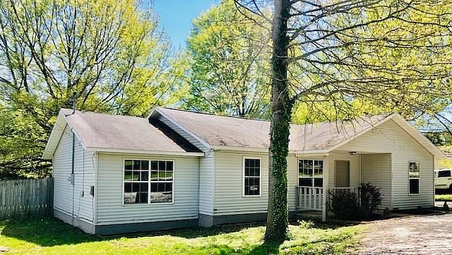 1st image of 138 Clifton Pl