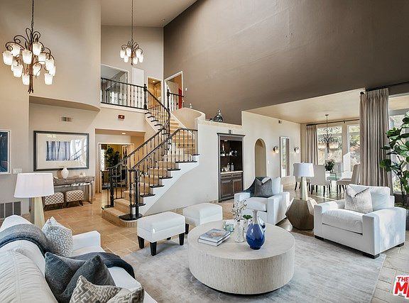 5th image of 23443 W Copacabana St