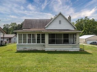 1211 Slate Run Rd, New Albany, IN 47150