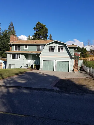 902A 15th Ave Photo 1